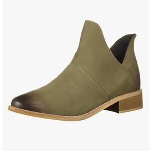 Crevo Womens Britain Bohemian Fashion Ankle Boot Mint Gray Size 6M NWOT $85